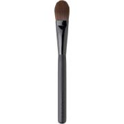 Morris & Luca Foundation Brush #16