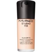 MAC Cosmetics Studio Fix Broad Spectrum Foundation SPF 15 NC5