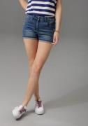 NU 25% KORTING: Aniston CASUAL Jeansshort met lichte slijteffecten