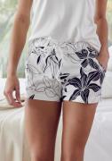 NU 20% KORTING: Lascana Pyjamashort met bloemenprint