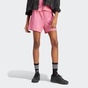 NU 20% KORTING: adidas Sportswear Short FUTURE ICONS WINNERS (1-delig)