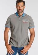 Man's World Poloshirt met kleine print op de borst