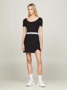 NU 20% KORTING: TOMMY JEANS Blousejurk TJW LOGO TAPE FIT & FLARE EXT