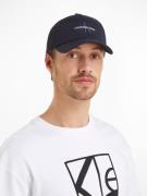 NU 20% KORTING: Calvin Klein Truckerpet MONO LOGO EMBRO TRUCKER HAT