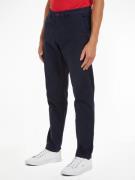 Tommy Hilfiger Chino CHELSEA GABARDINE GMD met logo borduursel op de a...