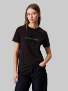 NU 20% KORTING: Calvin Klein T-shirt CHENILLE MONOLOGO REGULAR TEE