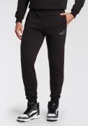 NU 20% KORTING: PUMA Trainingsbroek ESS+ CAMO SWEATPANTS FL CL