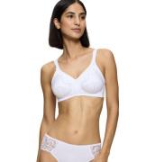 NU 20% KORTING: Triumph Bh zonder beugels Doreen + Cotton 01 N Cup B-E...