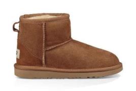 NU 20% KORTING: UGG Winterlaarzen Classic Mini 2 Slip-on boot, casual ...