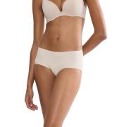 Triumph Hipster Body Make-Up Illusion