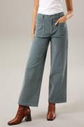Aniston CASUAL Cordbroek in trendy high-waist-vorm