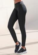 active by Lascana Functionele legging Sportleggings met V-vormige tail...