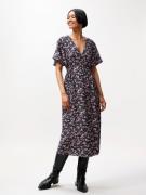 Catwalk Junkie Dress Rose Garden